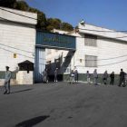 Evin Prison Protesters Receive Suspended Prison Sentences