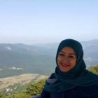 Revolutionary Guards Try to Silence US-Based Iranian Dissident by Arresting Her Sister