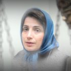Judiciary Blocks Nasrin Sotoudeh’s Bank Account, Cutting Off Funds for Family