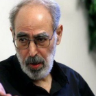 Reformist Politician Abolfazl Ghadyani Ordered to Copy Out by Hand Supreme Leader’s Book